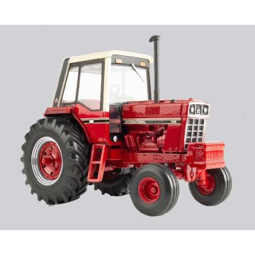 1/32 International 1486 2WD with cab