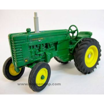 1/16 John Deere M WF