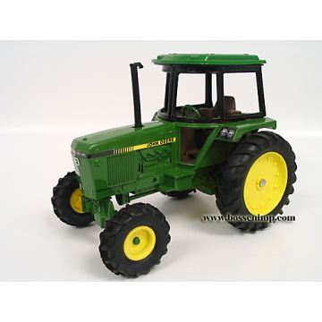 1/16 John Deere 2755 MFD